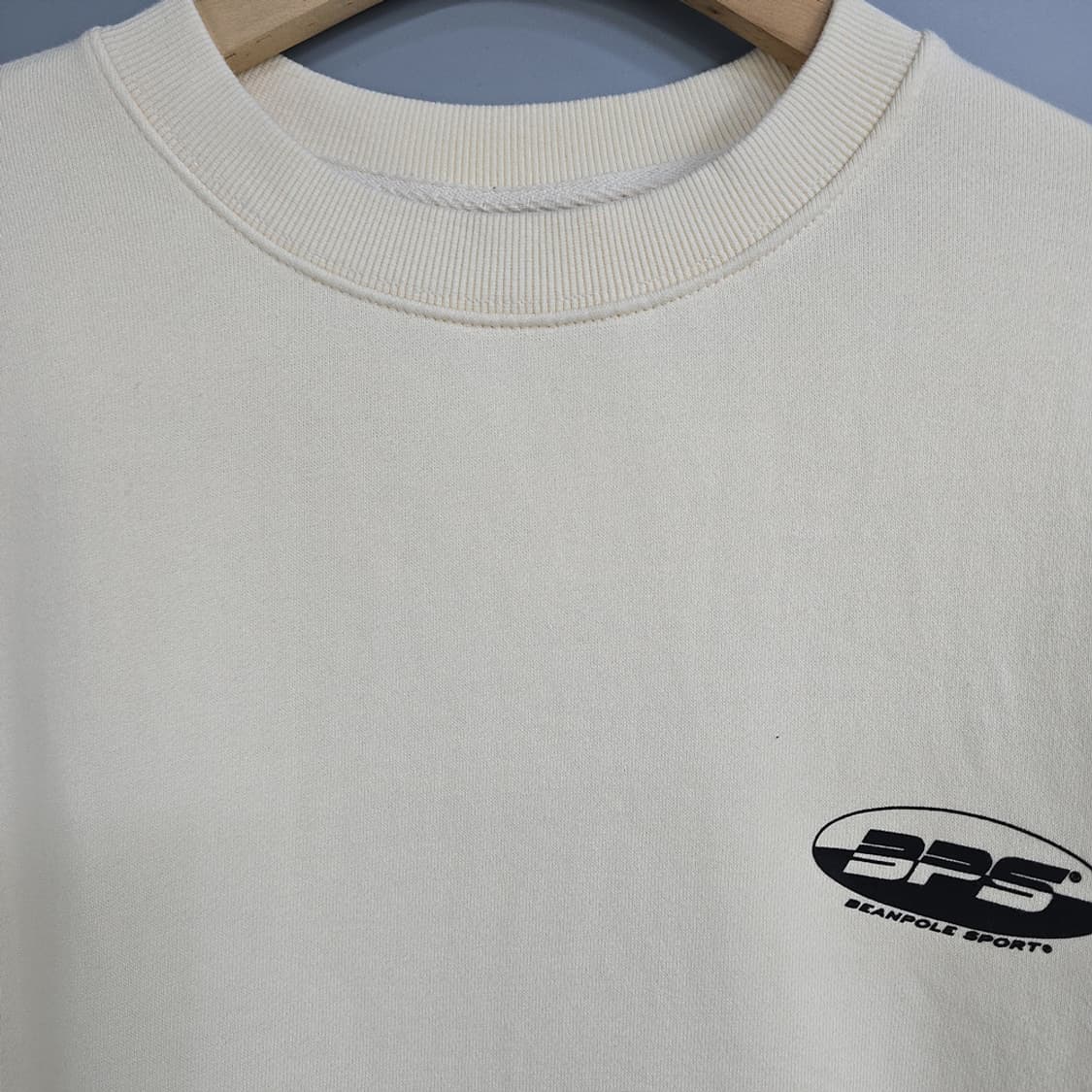 빈폴(beanpole) 스포츠 로고 맨투맨 아이보리 105 상품이미지2