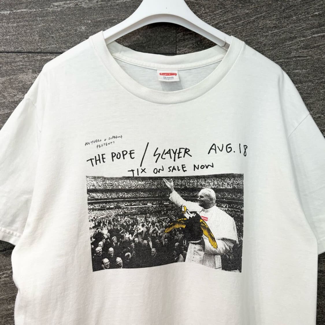 16SS Supreme x Antihero Pope Tee  슈프림 상품이미지1