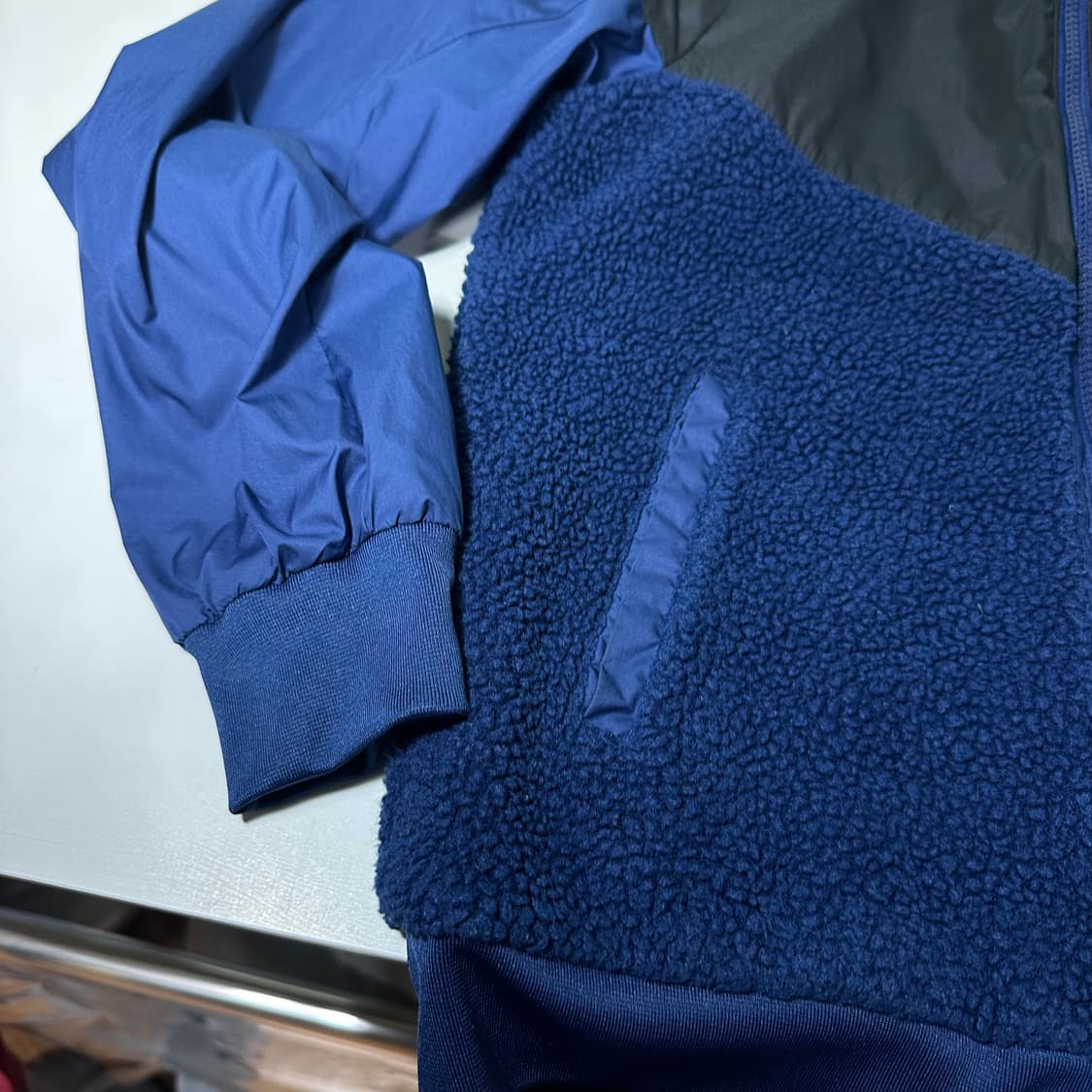 145CM 나이키키즈 네이비 블랙 배색 플리스 후드 윈드러너 상품이미지2