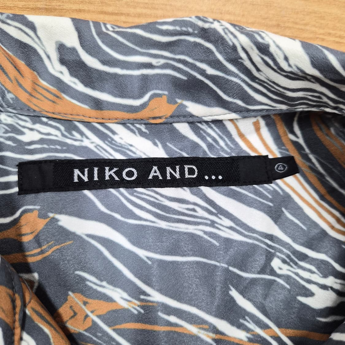 Niko and Multi Stripe 반팔 셔츠 상품이미지3