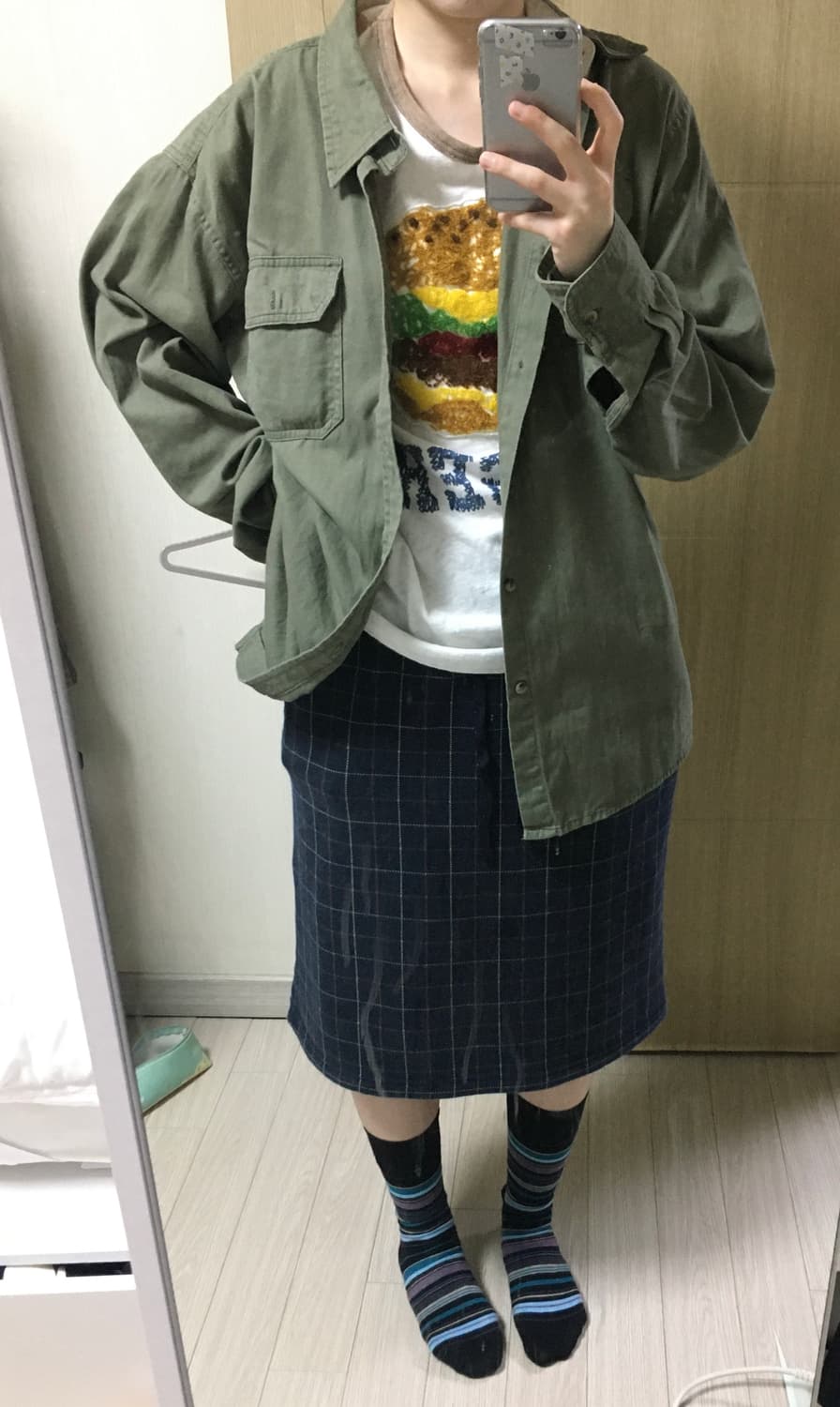 Burger needlework raglan t-shirt 상품이미지6