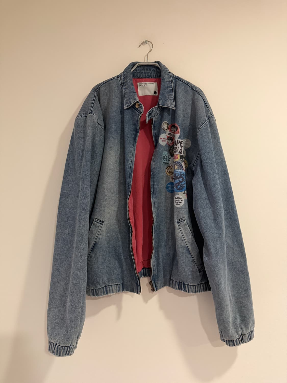 자수 핀 디테일이 있는 데님 재킷 상품이미지3