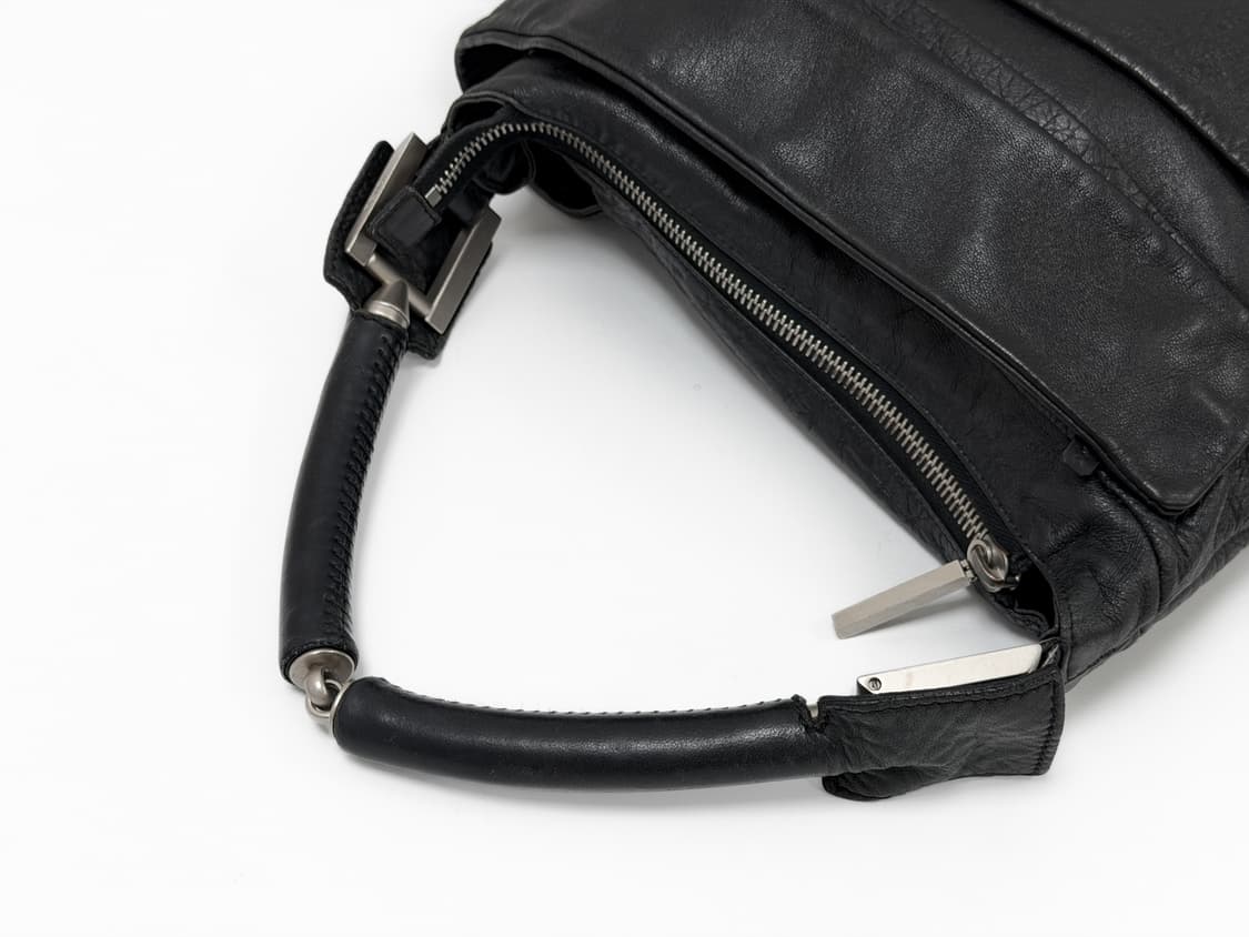 펜디 드레이프 랩 카프스킨 호보백 상품이미지6