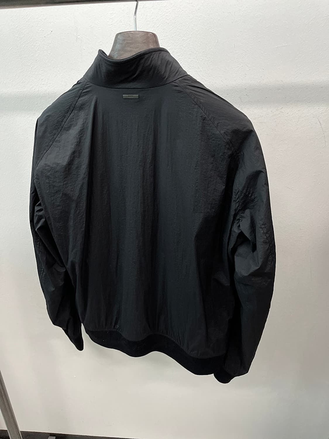 100) 휴고보스 나일론 패커블 블루종  상품이미지9