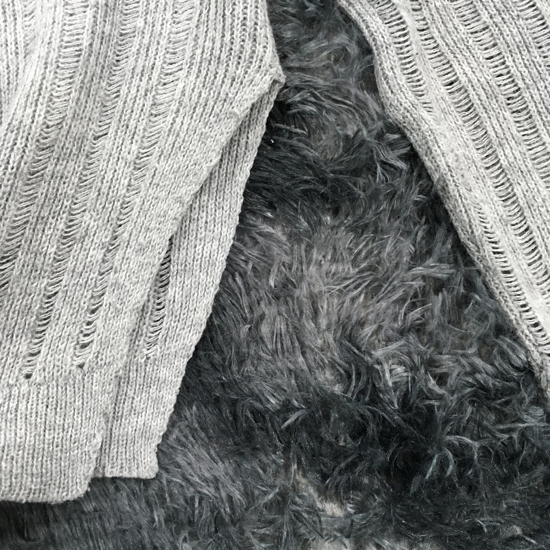 투티/0153 어반드레스 언발란스 컷팅 시스루 니트 상품이미지9