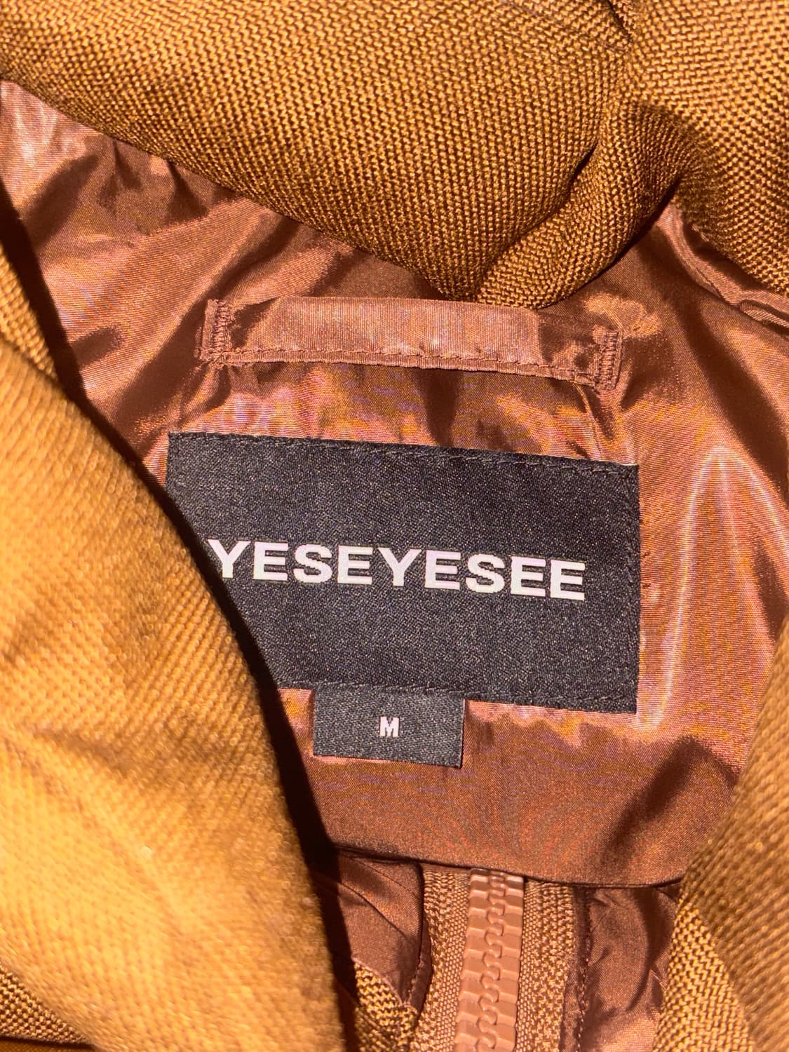 [YESEYESEE] Hoolignas Down Vest Brown 상품이미지5