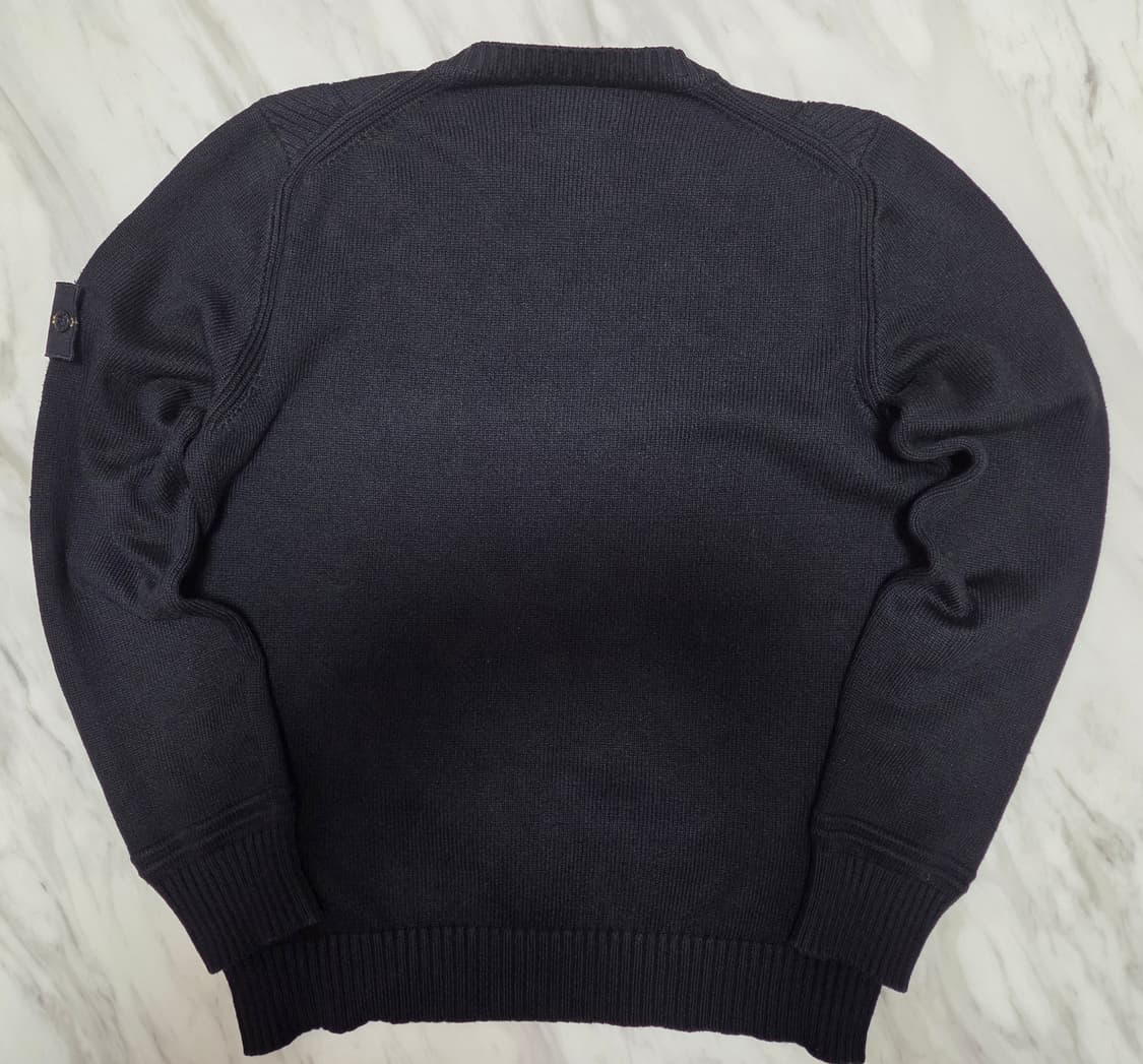 스톤아일랜드 와펜 패치 니트 상품이미지2