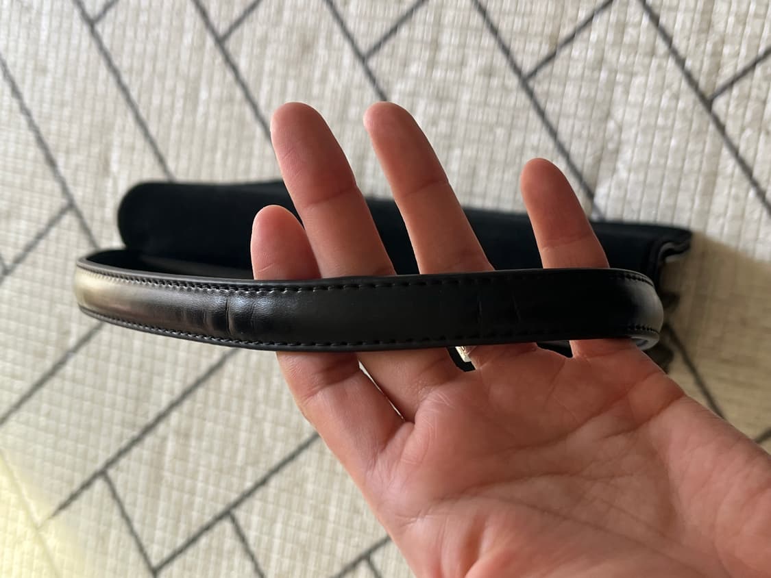 투티에 포멜백 스웨이드 블랙 상품이미지4