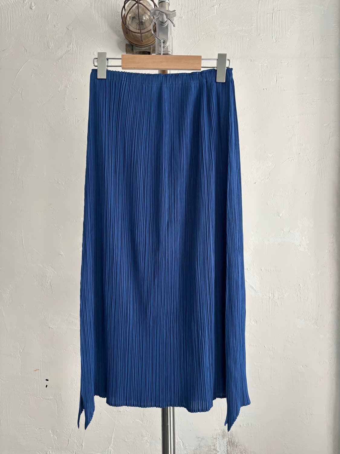 Pleats Please 플리츠플리즈 블루 플리츠 롱 스커트  상품이미지7