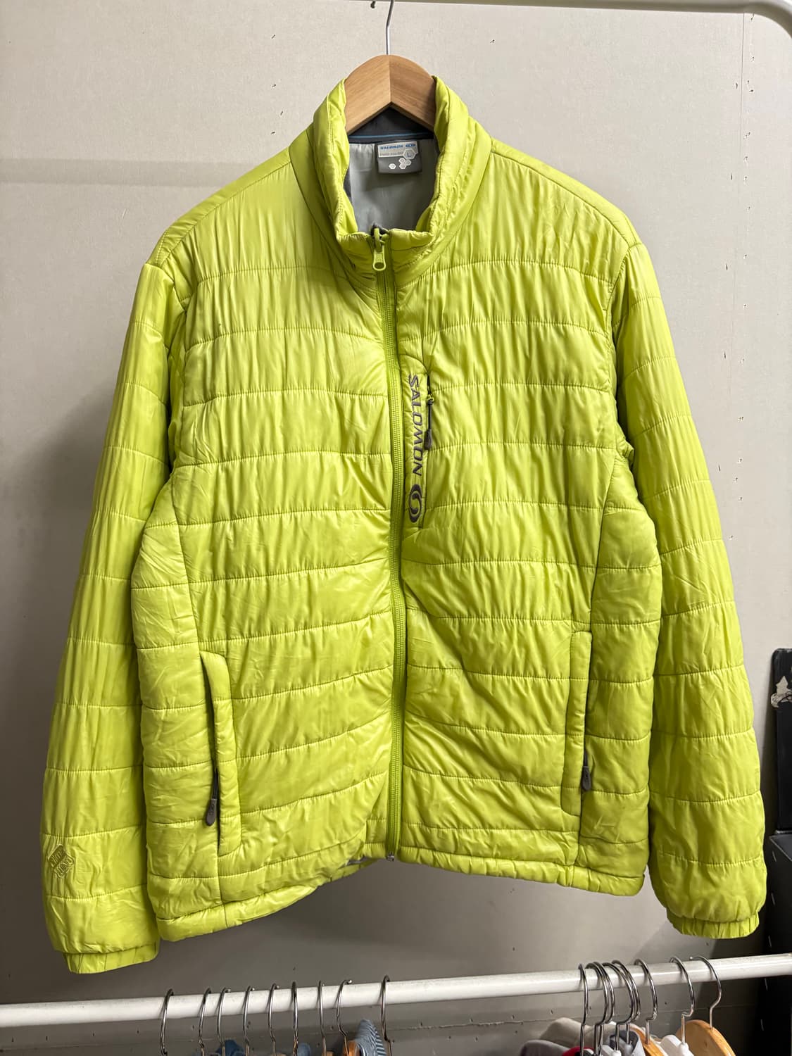 살로몬 레몬 경량 패딩 상품이미지1