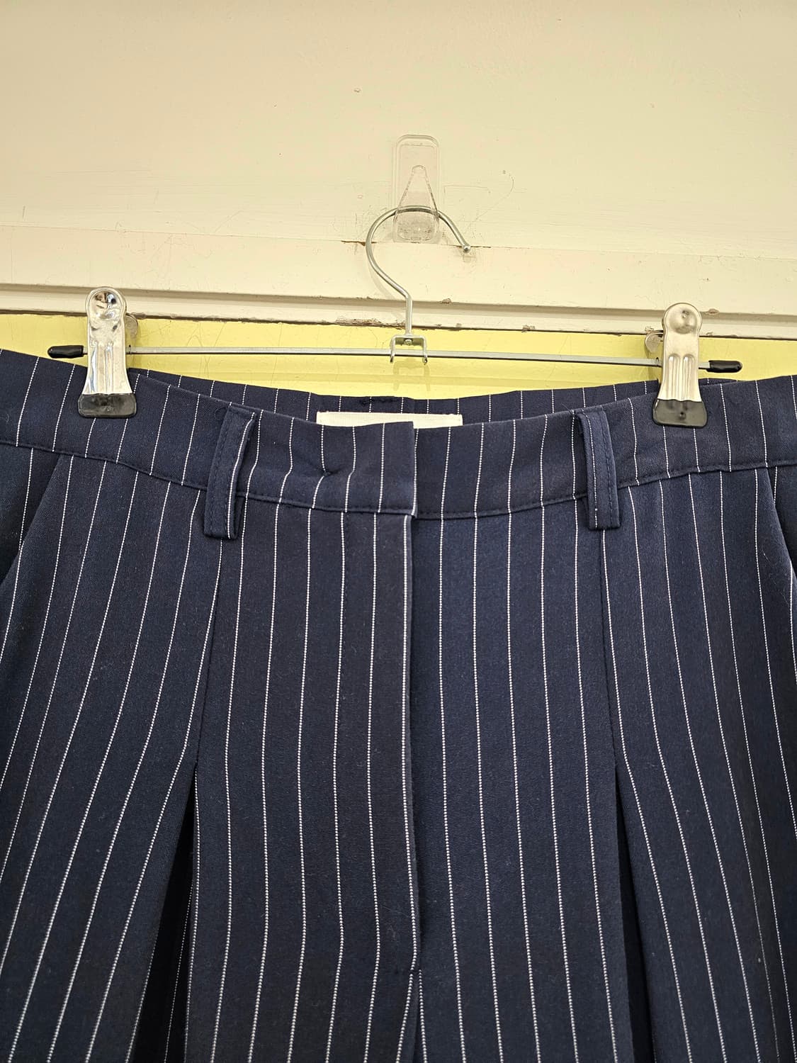 Japan 네이비 스트라이프 핀턱 와이드슬랙스 상품이미지2