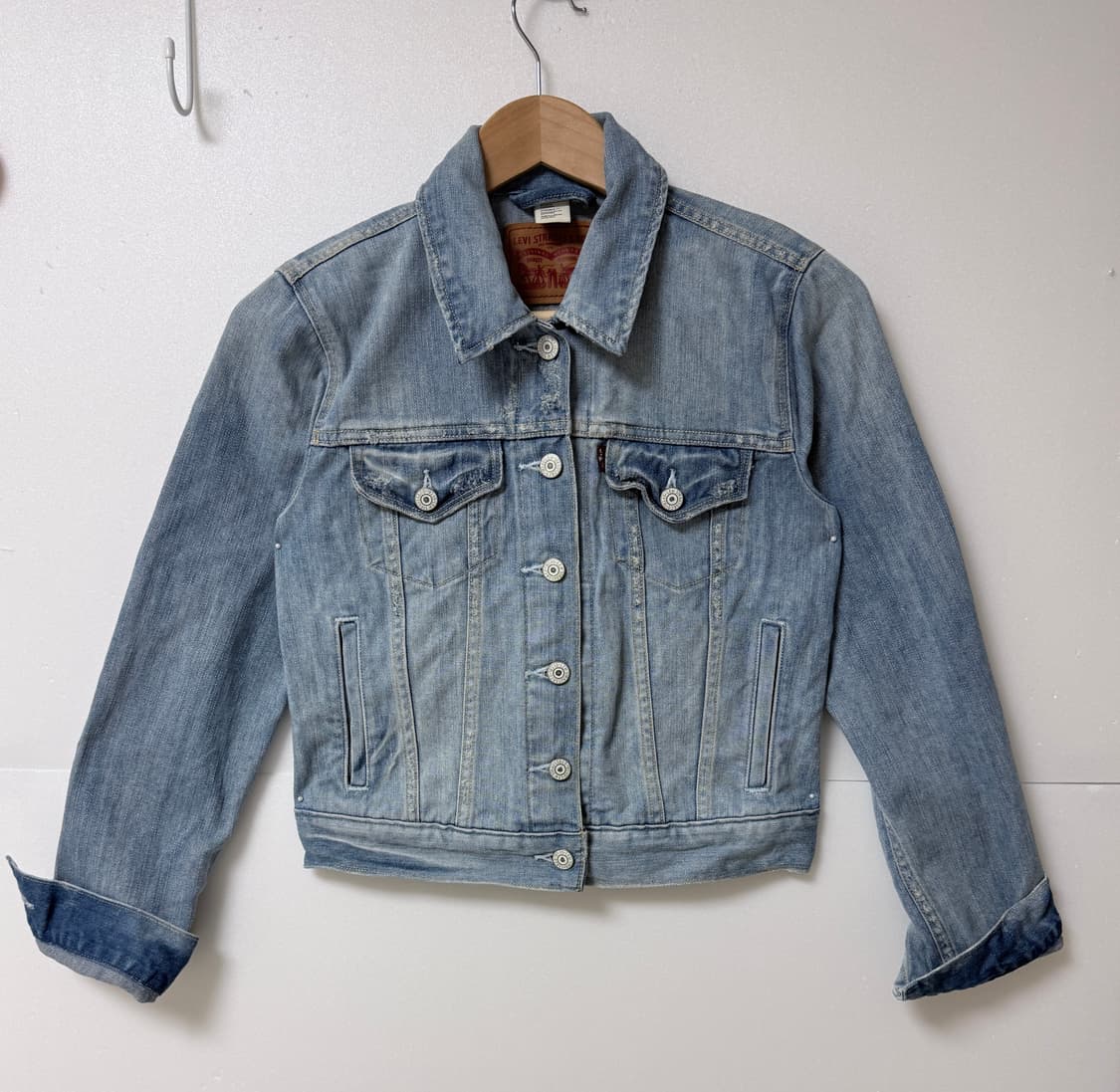 🖤 리바이스 Levi’s 연청 데님자켓 S 여성 크롭 청자켓 🖤 상품이미지1