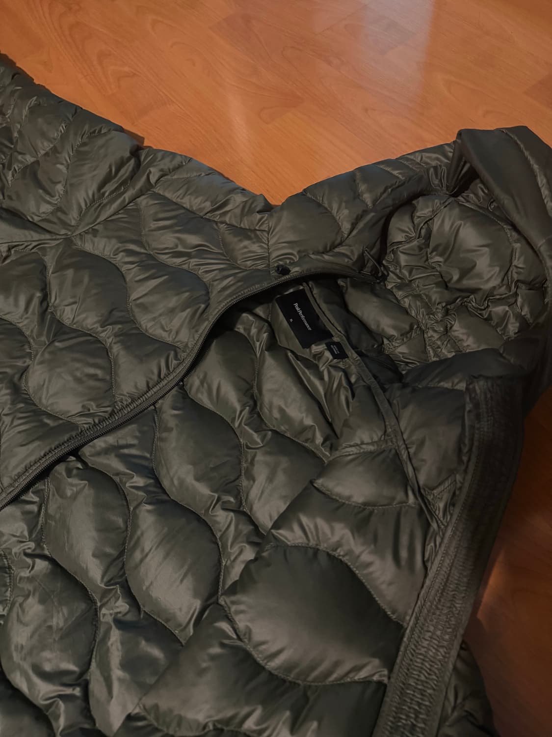 피크퍼포먼스 힐리움 경량패딩 새상품 xl 상품이미지4