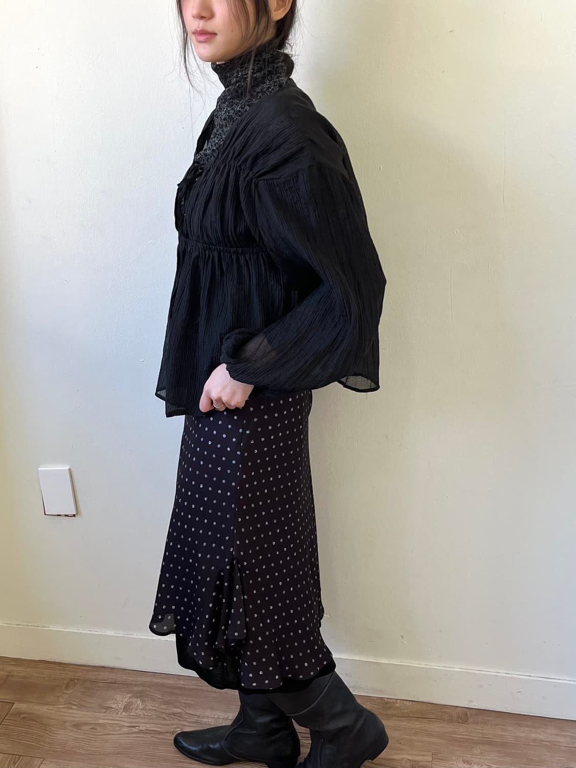 CLASSICAL ELF 블랙 시스루 블라우스 상품이미지5