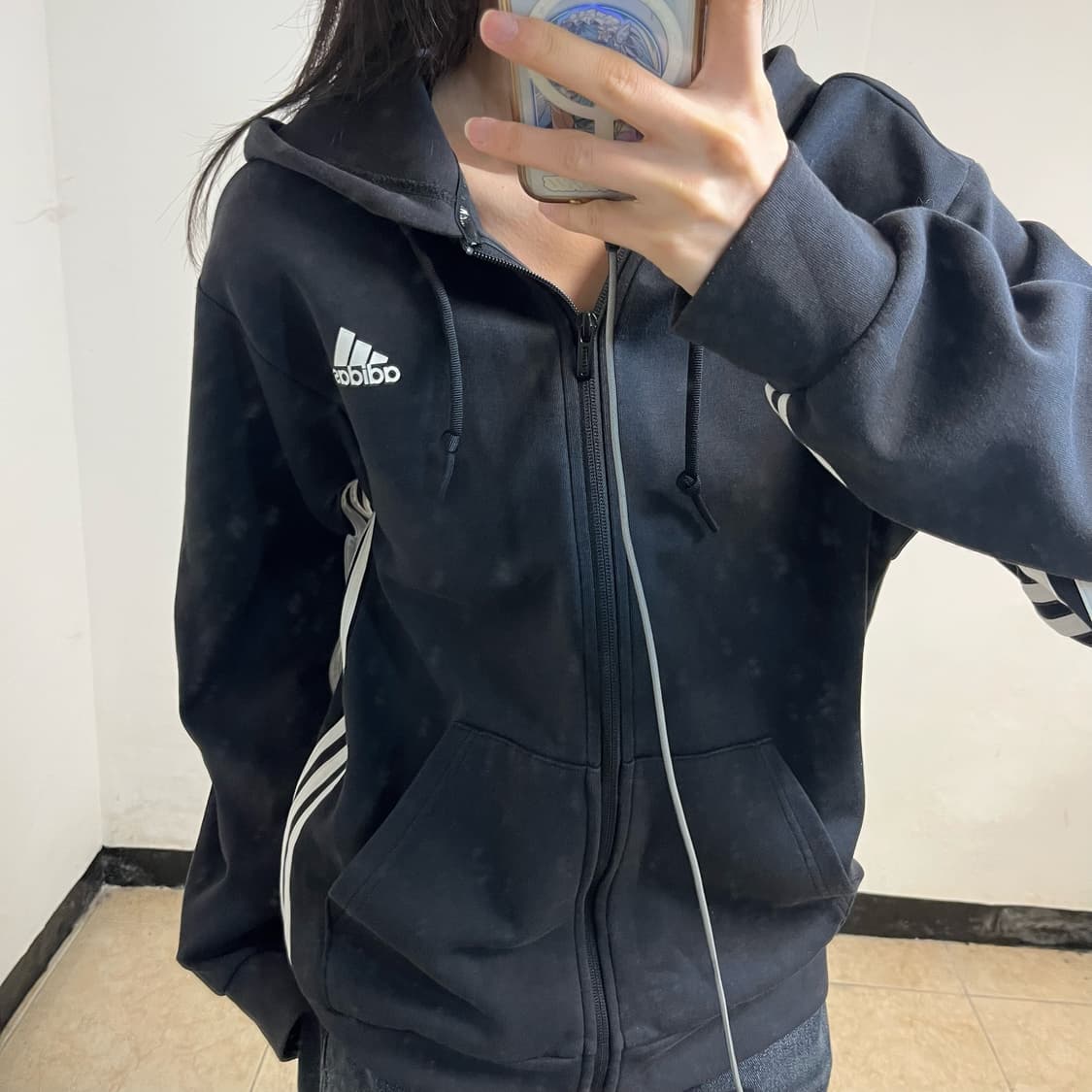 Adidas Black Hoodie Zip-Up 상품이미지3