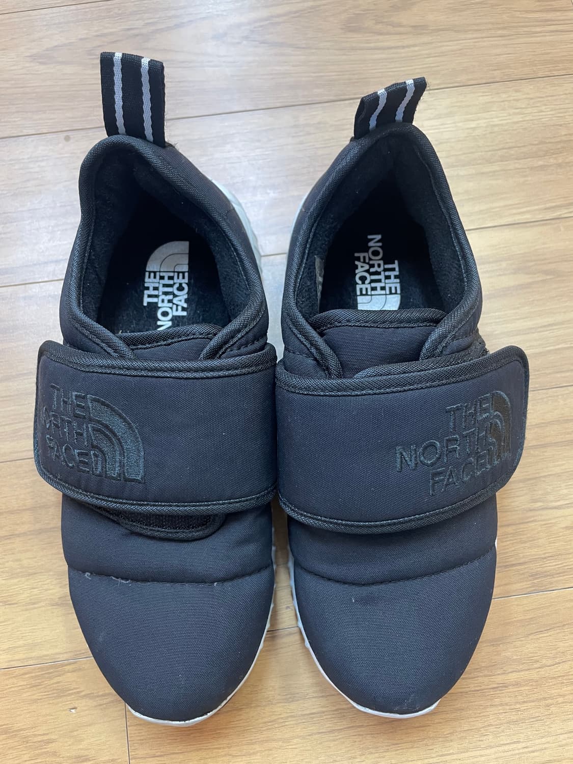 노스페이스 키즈 뮬 스트랩 블랙 색상, 220mm 사이즈입니다
찍찍이 스 상품이미지1