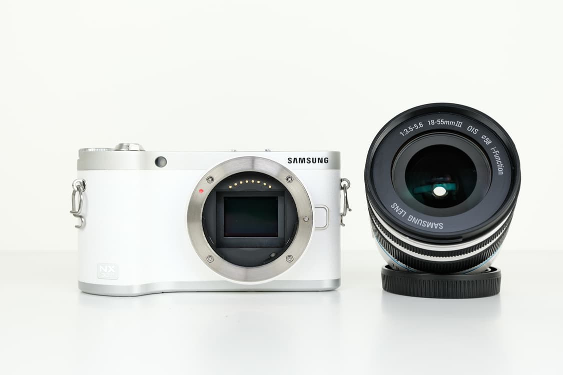 삼성 NX300 미러리스 디지털 카메라 상품이미지2