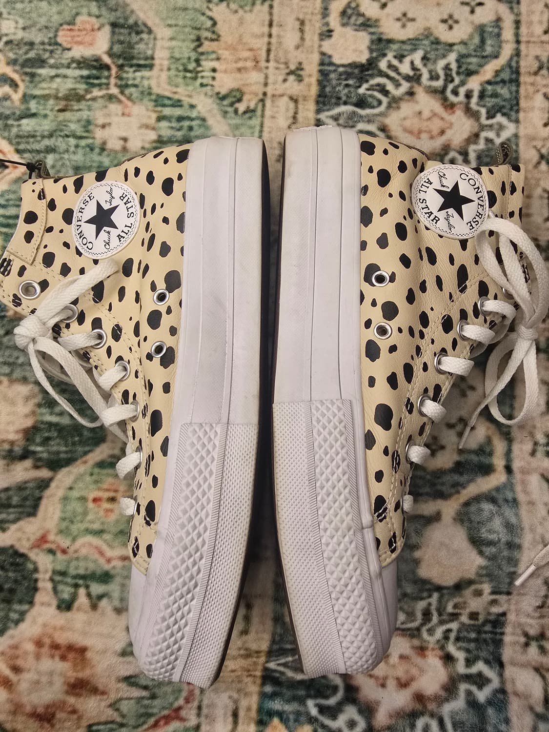 컨버스 척테일러 올스타
Converse

Converse Run Star 상품이미지2