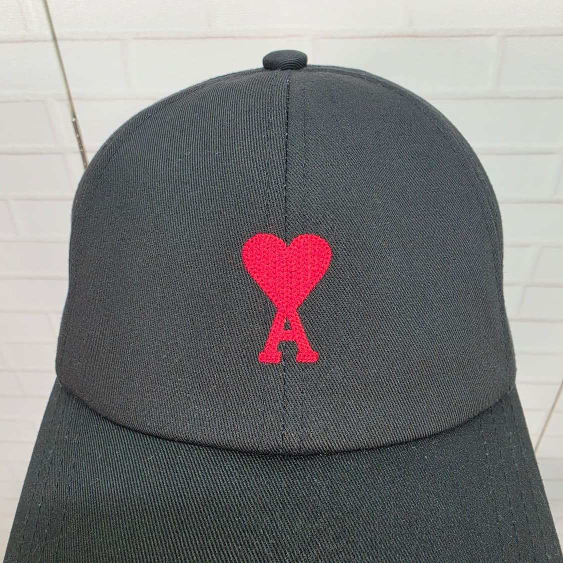 22SS 아미 스몰 하트 로고 베이스볼 캡 스냅백 캡 볼캡 블랙 새상품급 상품이미지3