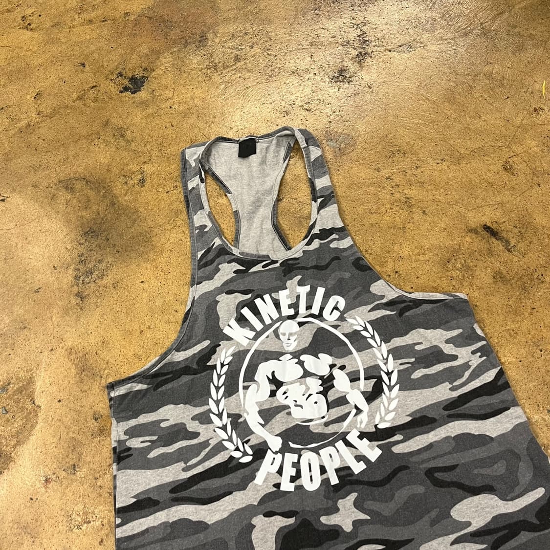 [ 정품/M ] 키네틱피플 카모플라쥬 패턴 민소매 짐웨어 상의 b14 상품이미지1