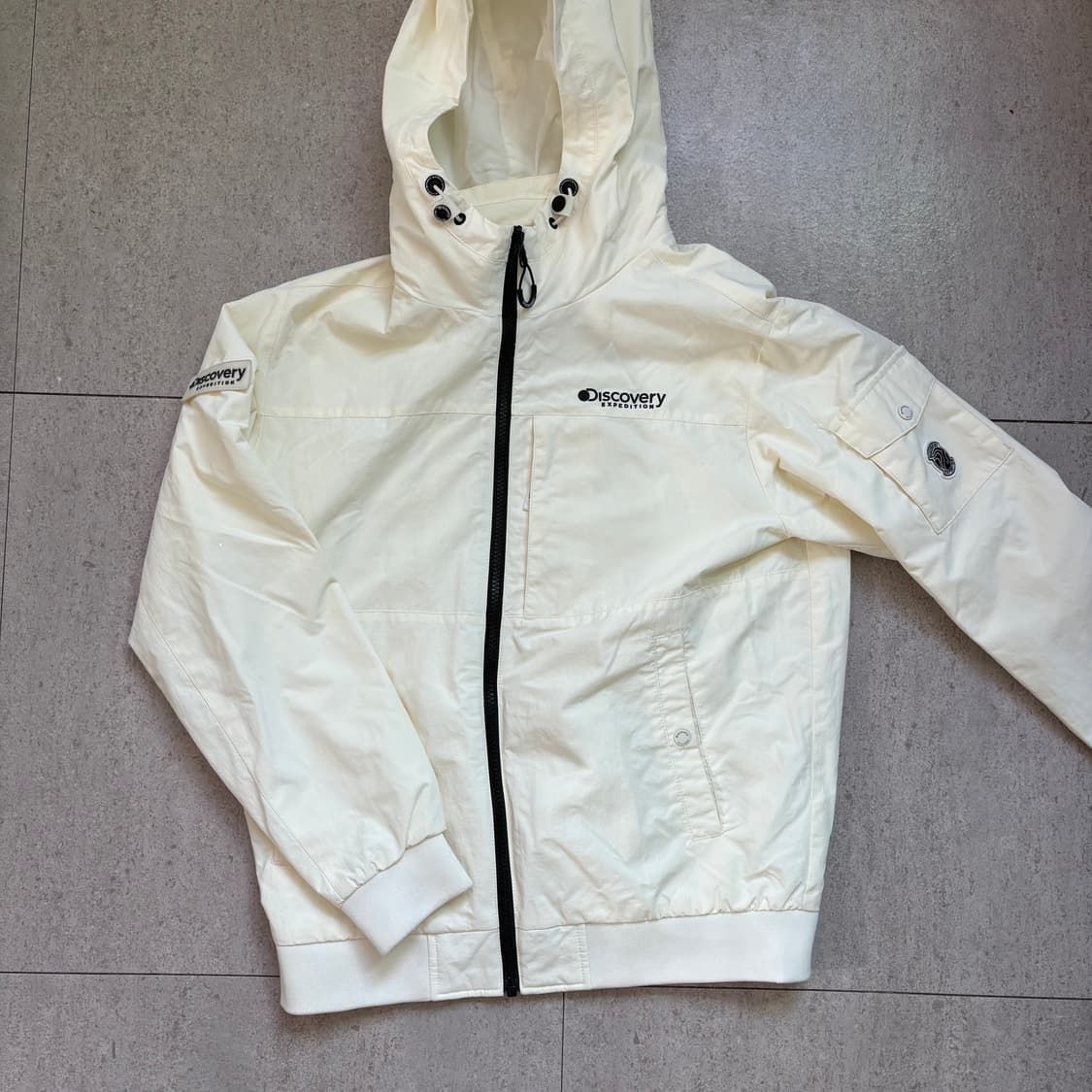 디스커버리 여성 바람막이 상품이미지1