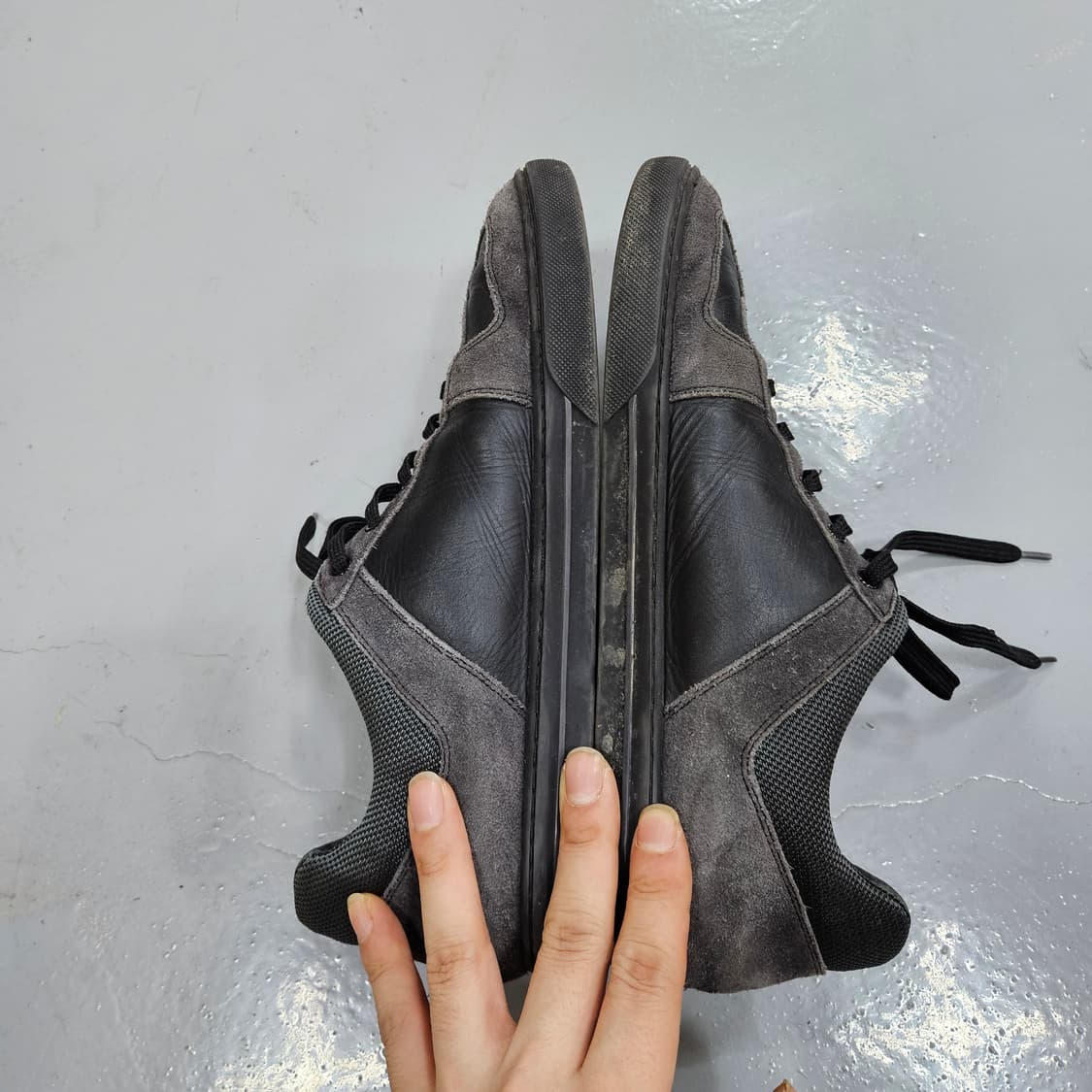 실측확인 루이비통 로우탑 스니커즈 0316Y 상품이미지6