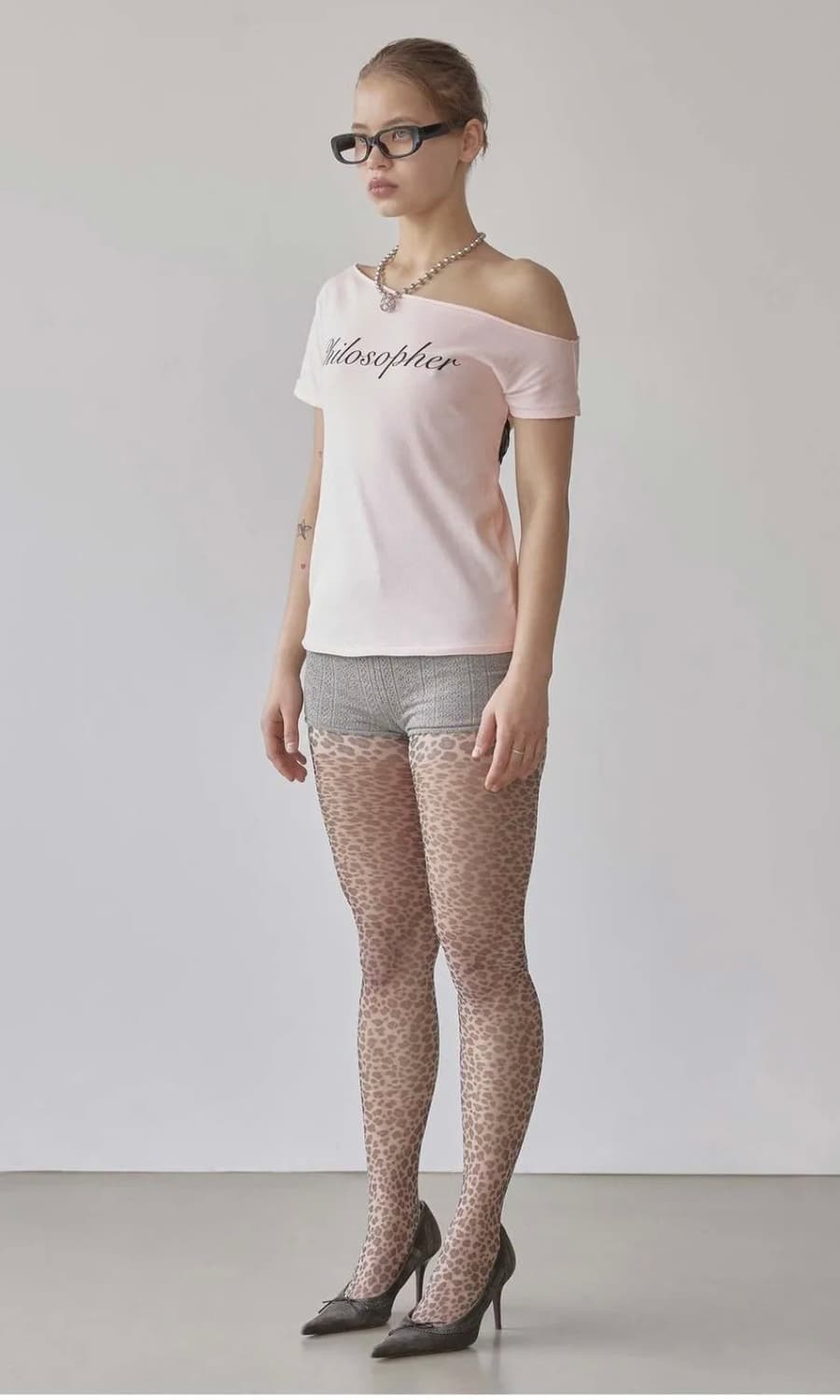 [택포] Hook Me Up Layered Tee Pale Pink 상품이미지1