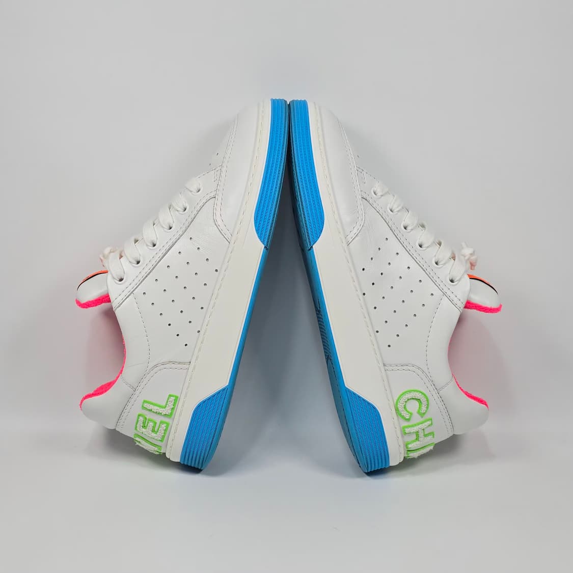 샤넬 네온 레터링 테니스 스니커즈 ( 270 ) 상품이미지4