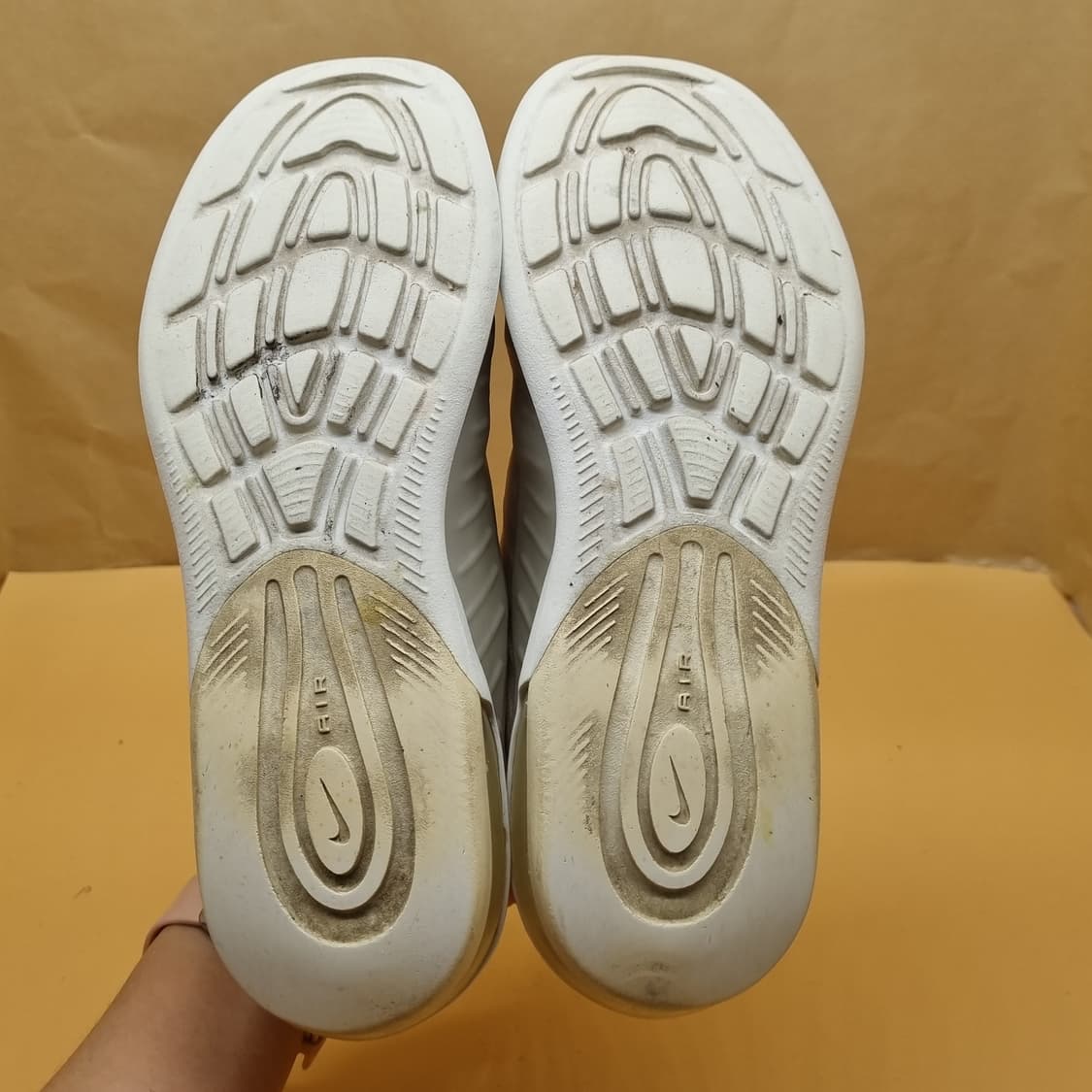 나이키 에어맥스 엑시스 운동화245  상품이미지3