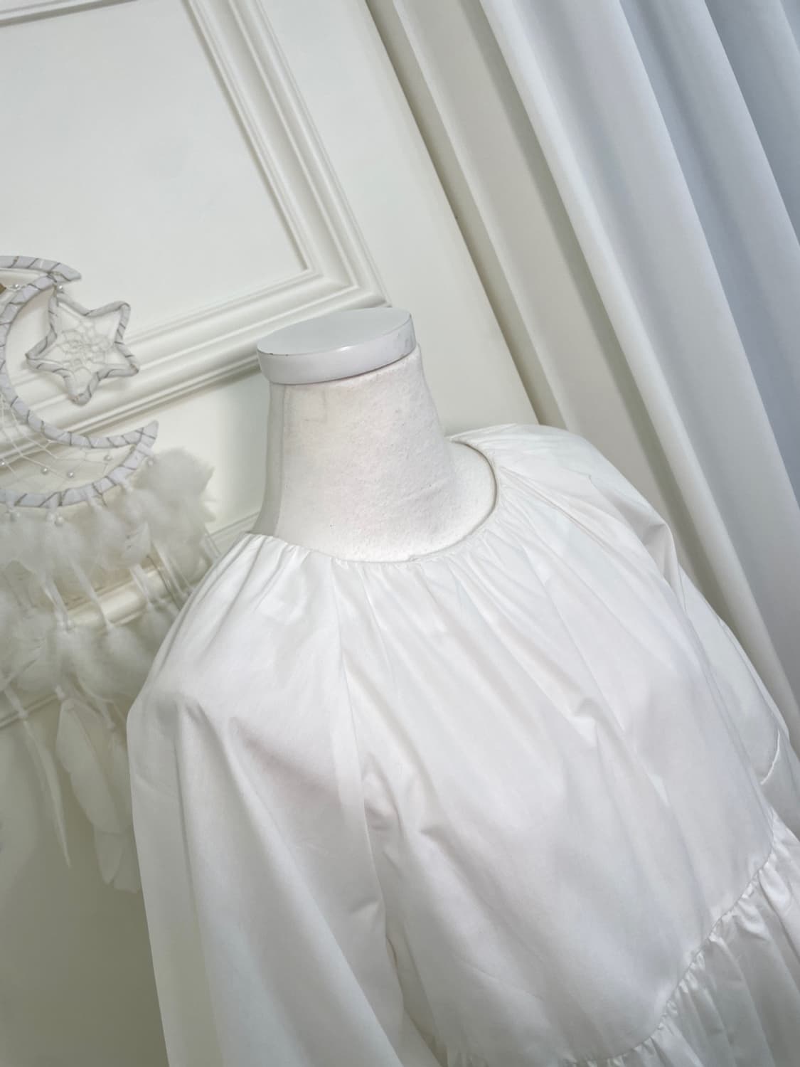 EHKA SOPO white shirring puff sleeve cut 상품이미지5