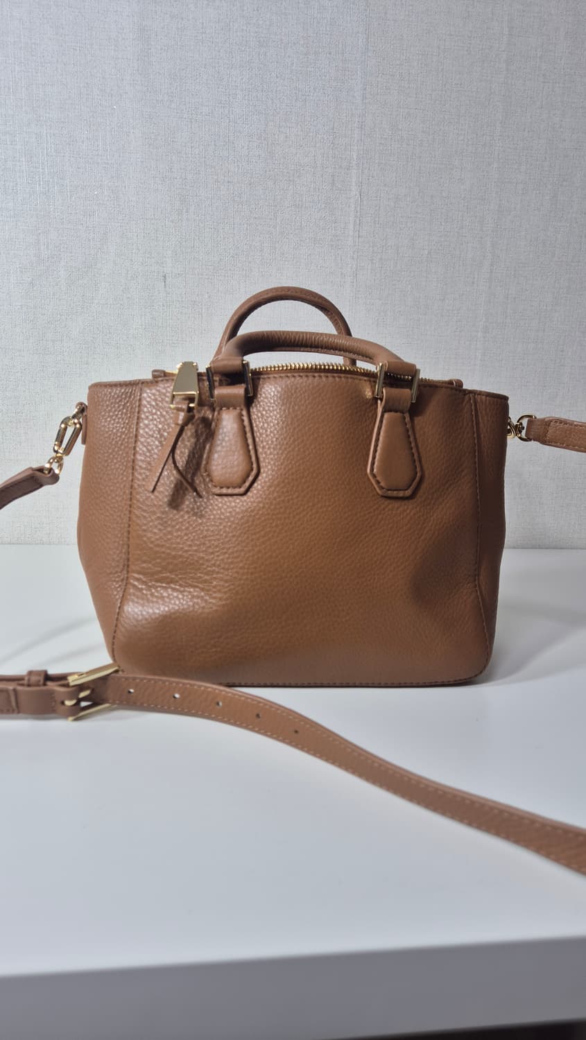 토리버치 아만다 카멜 더블 집 토트백 상품이미지4