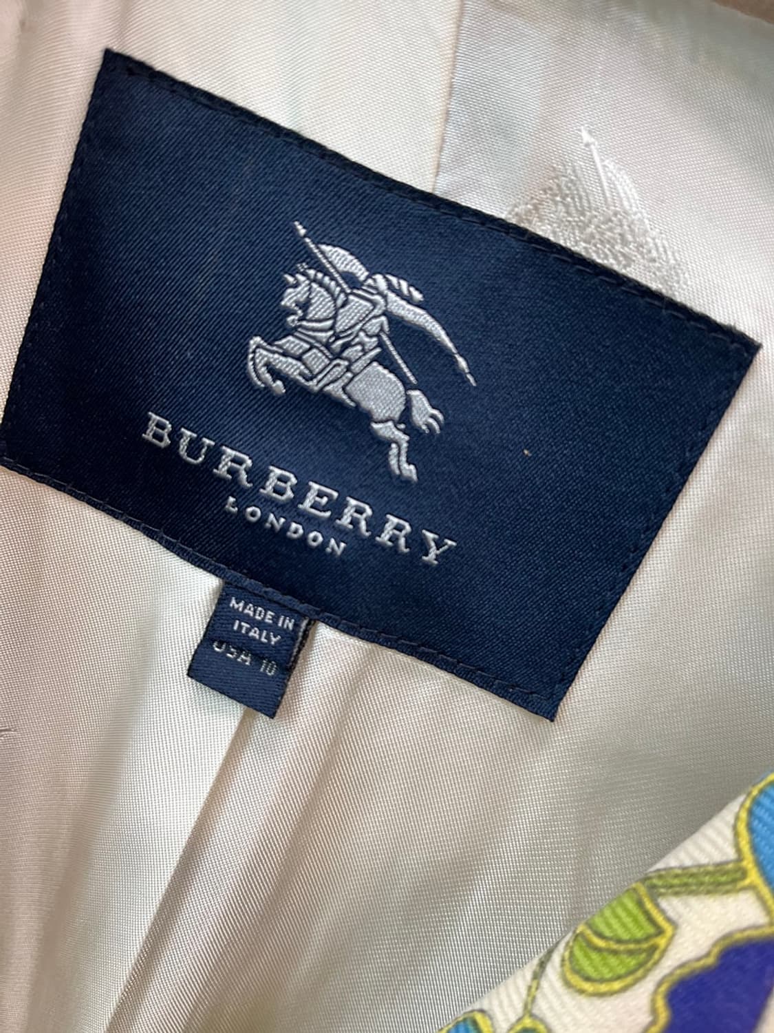 여) 버버리 이태리 플로럴 코트 상품이미지5