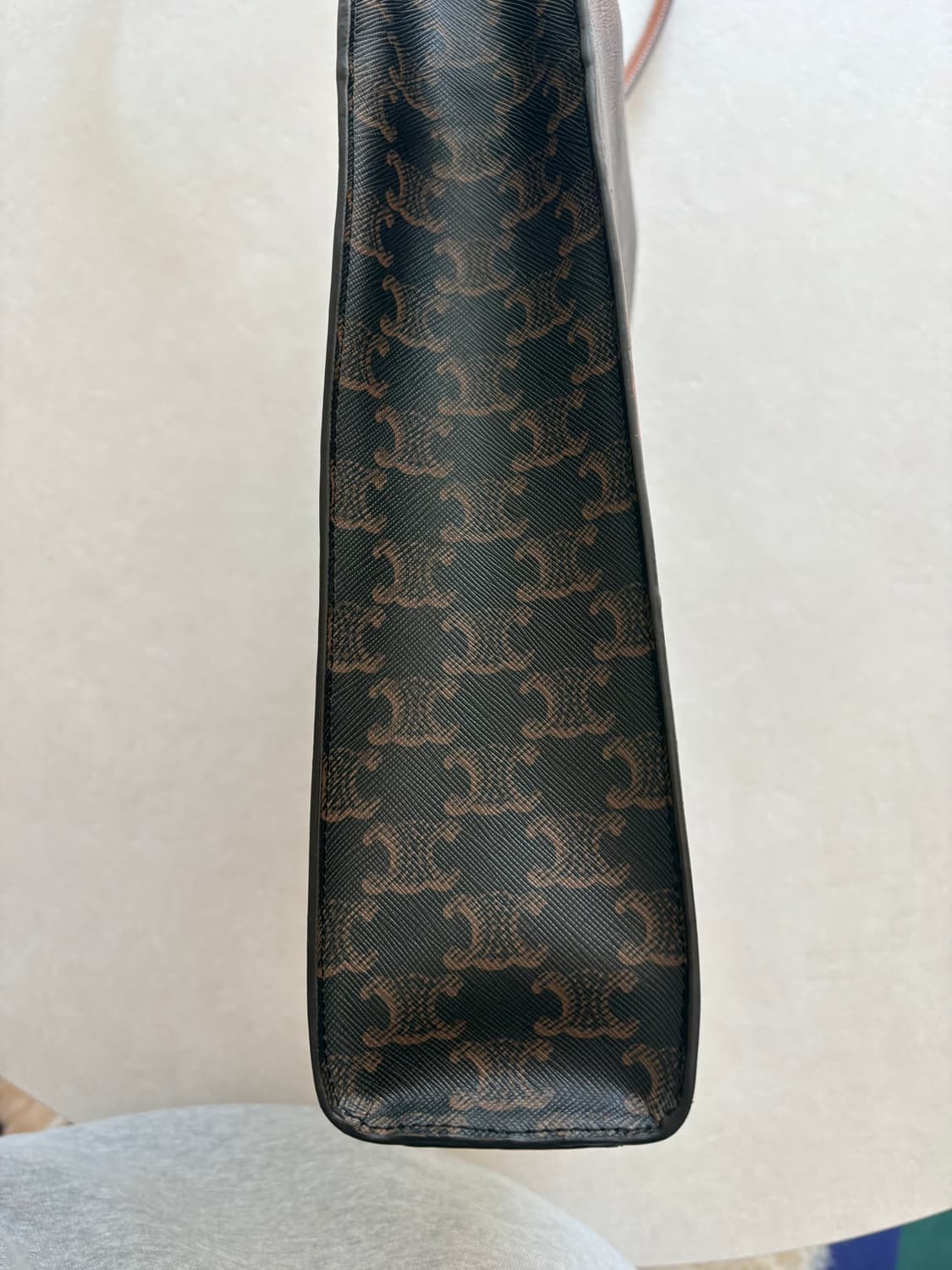 셀린느 카바스백M 상품이미지5