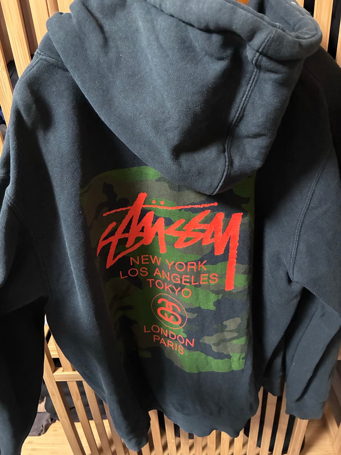 Stussy  월드 투어 카모플라쥬 로고 네이비 스웻 후드티 상품이미지3