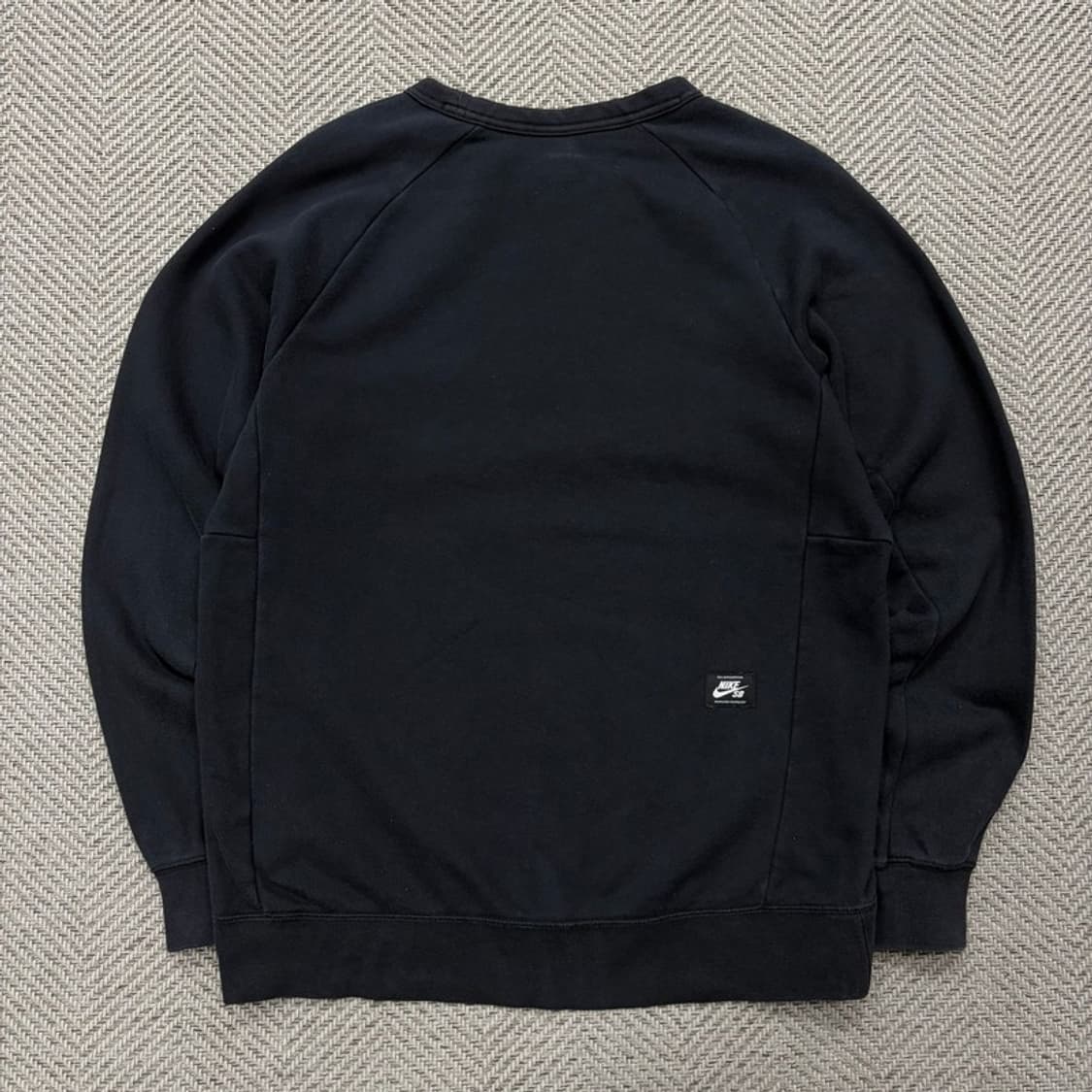 나이키sb 베이직 로고 맨투맨 v2060 상품이미지2