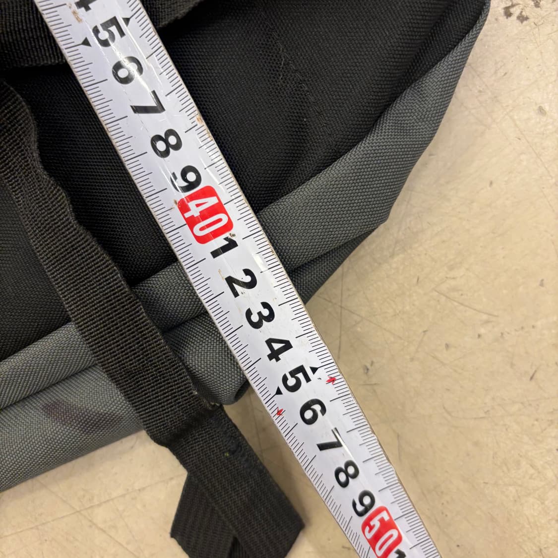 잔스포츠 그레이 백팩 상품이미지4