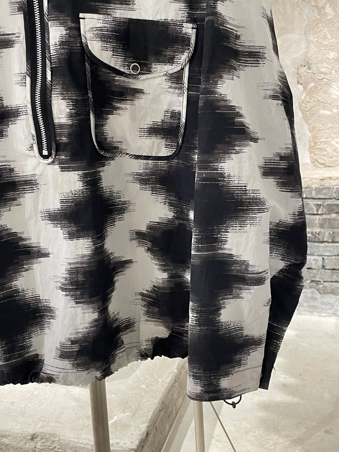 아노니모아노니마 브러쉬 스트로크 하프집 아노락 상품이미지5