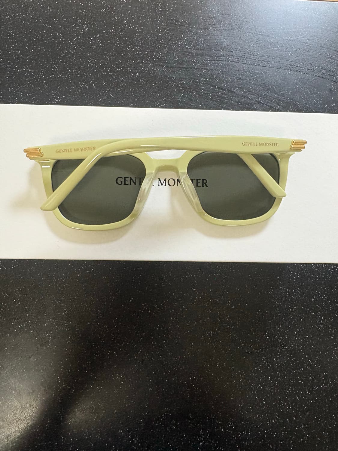 젠틀몬스터 25년 신상 블루모 GR9 상품이미지5