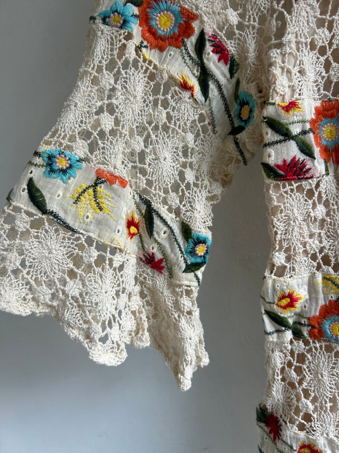 자수 크로쉐 블라우스  상품이미지4