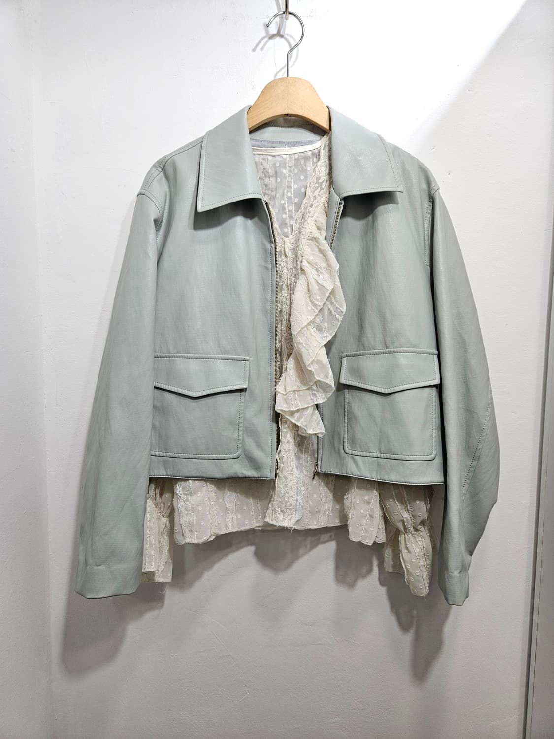 리스트(LIST) 숏 에코 가죽 자켓 상품이미지2