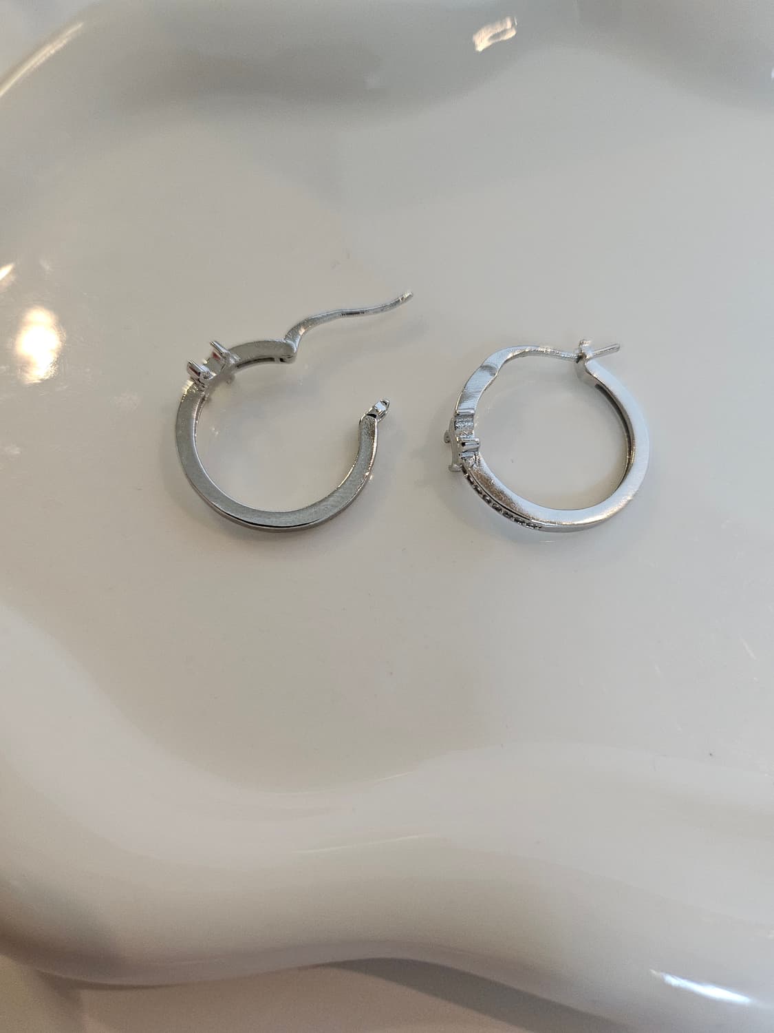 셀린느 라인스톤 후프링 귀걸이 은장 상품이미지6