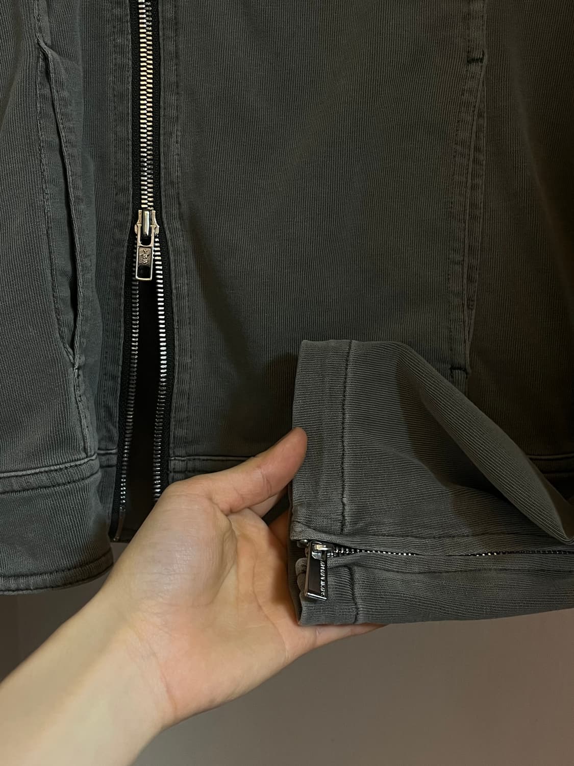 ARMANI JEANS 3way 지퍼 탑 상품이미지6