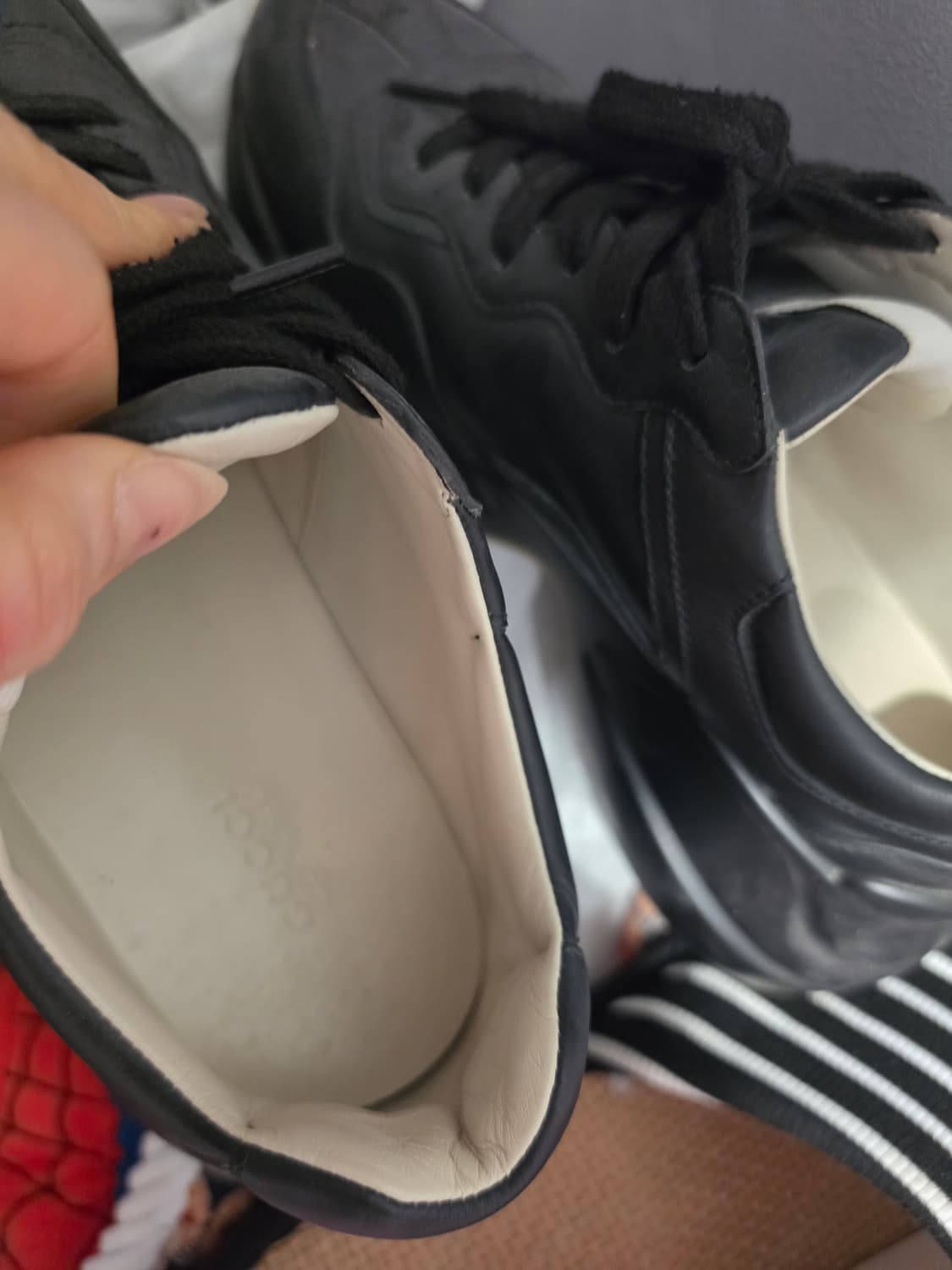 구찌 라이톤 스니커즈 상품이미지2