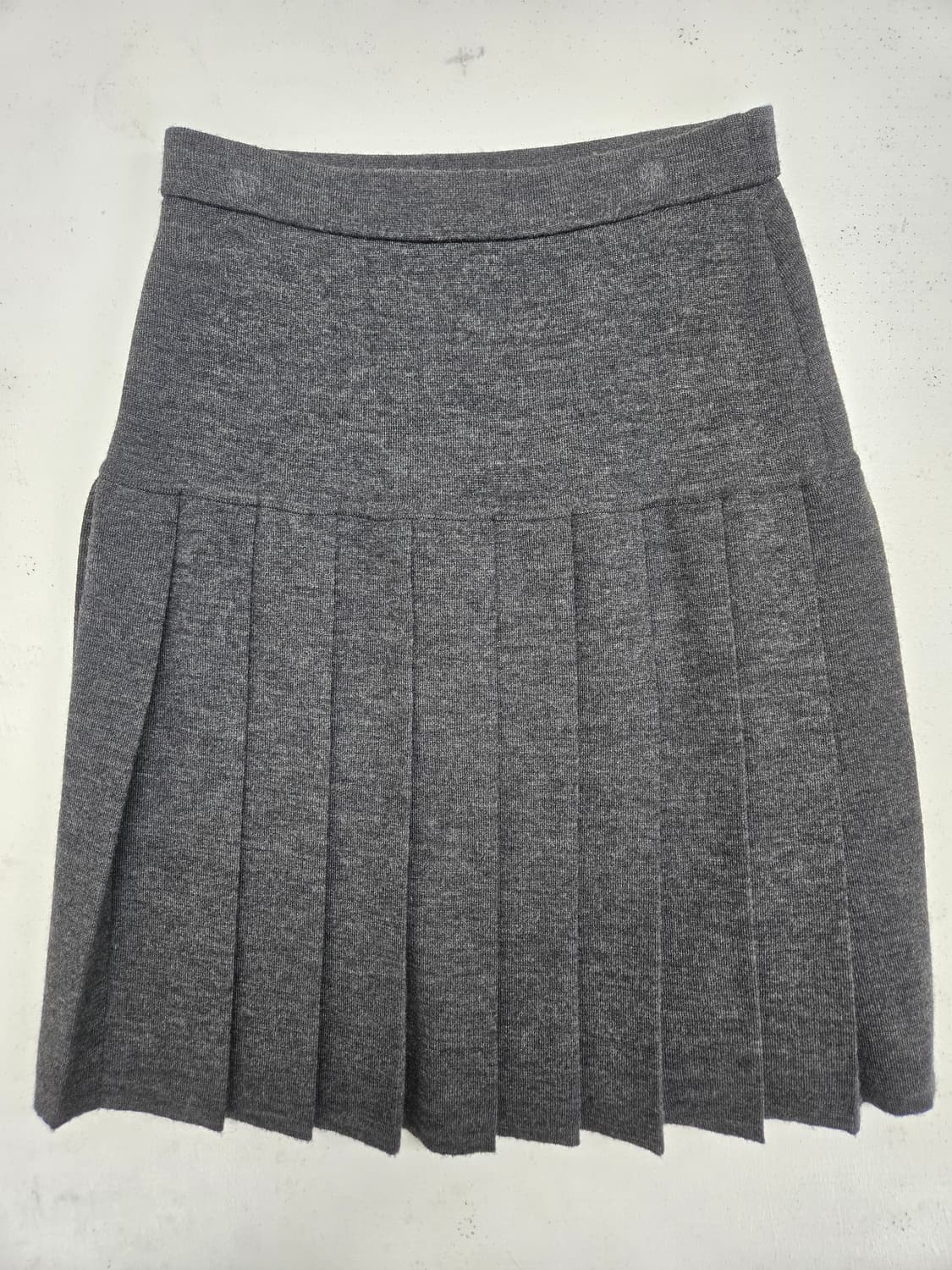 발렌시아가 회색 플리츠 미니스커트 상품이미지2