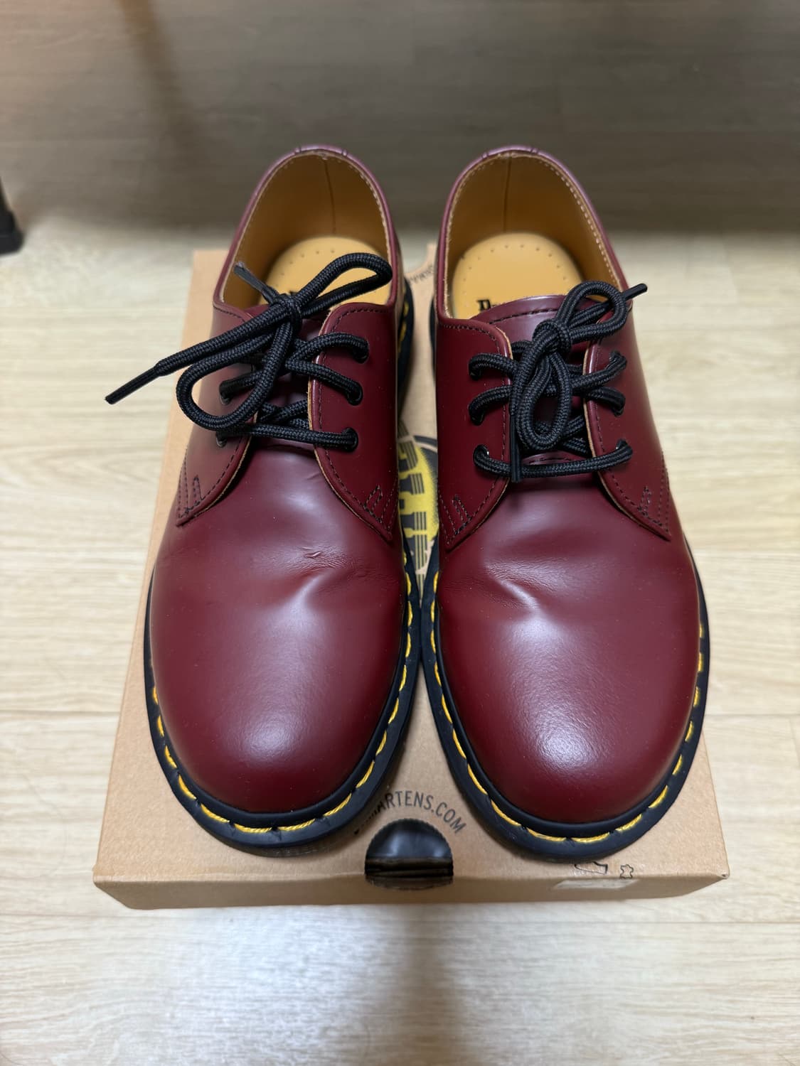 닥터마틴 1461 스무스 체리레드 230 상품이미지1