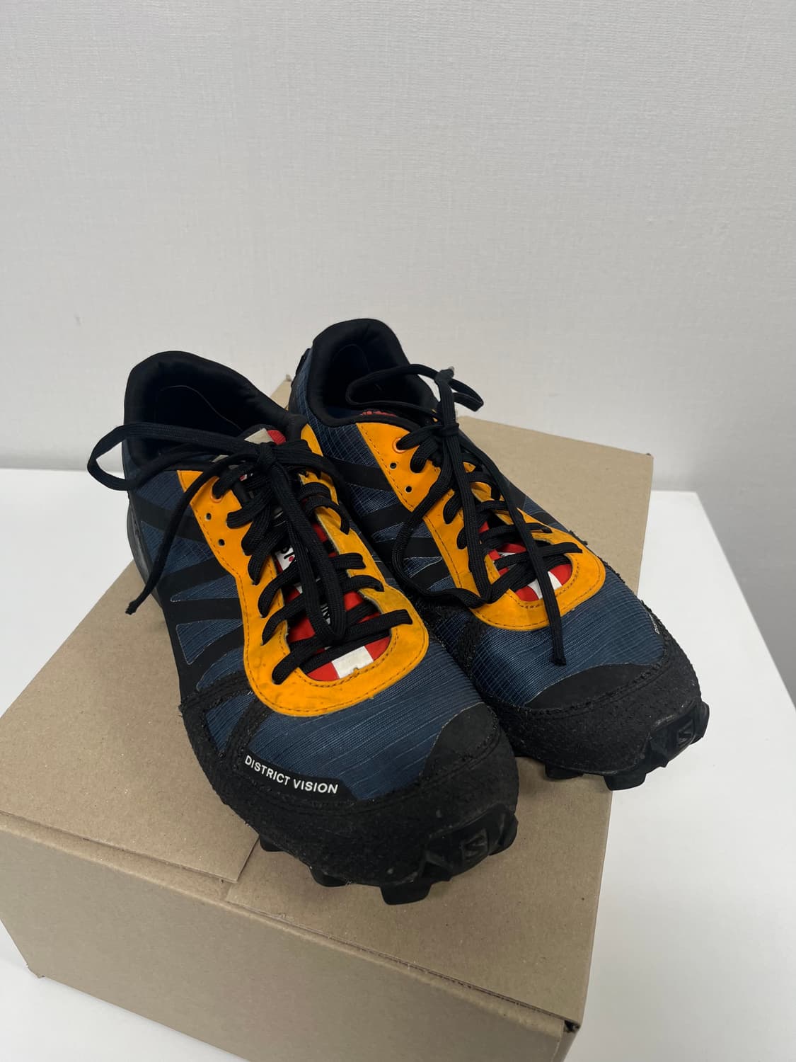 살로몬 x 디스트릭트 비전 마운틴 레이서 260 상품이미지1