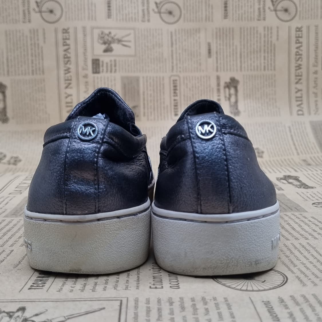 마이클코어스 크리스탈 슬립온 235 상품이미지4