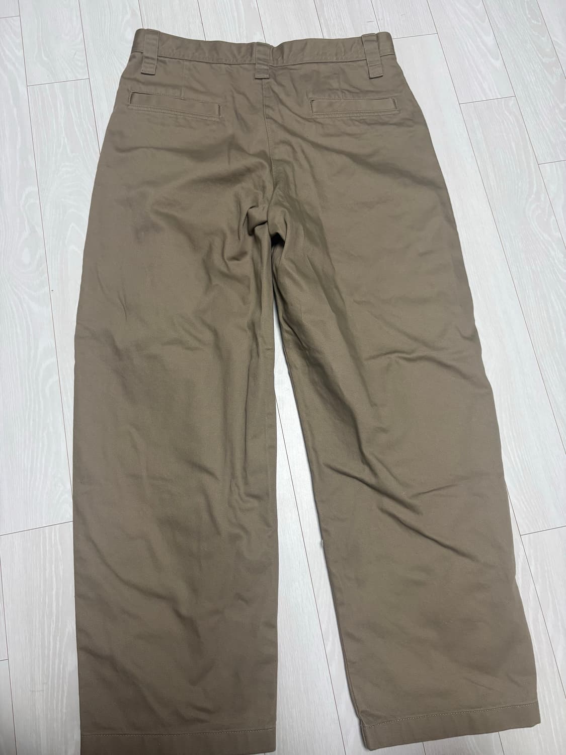 유니클로 치노팬츠 브라운 상품이미지2