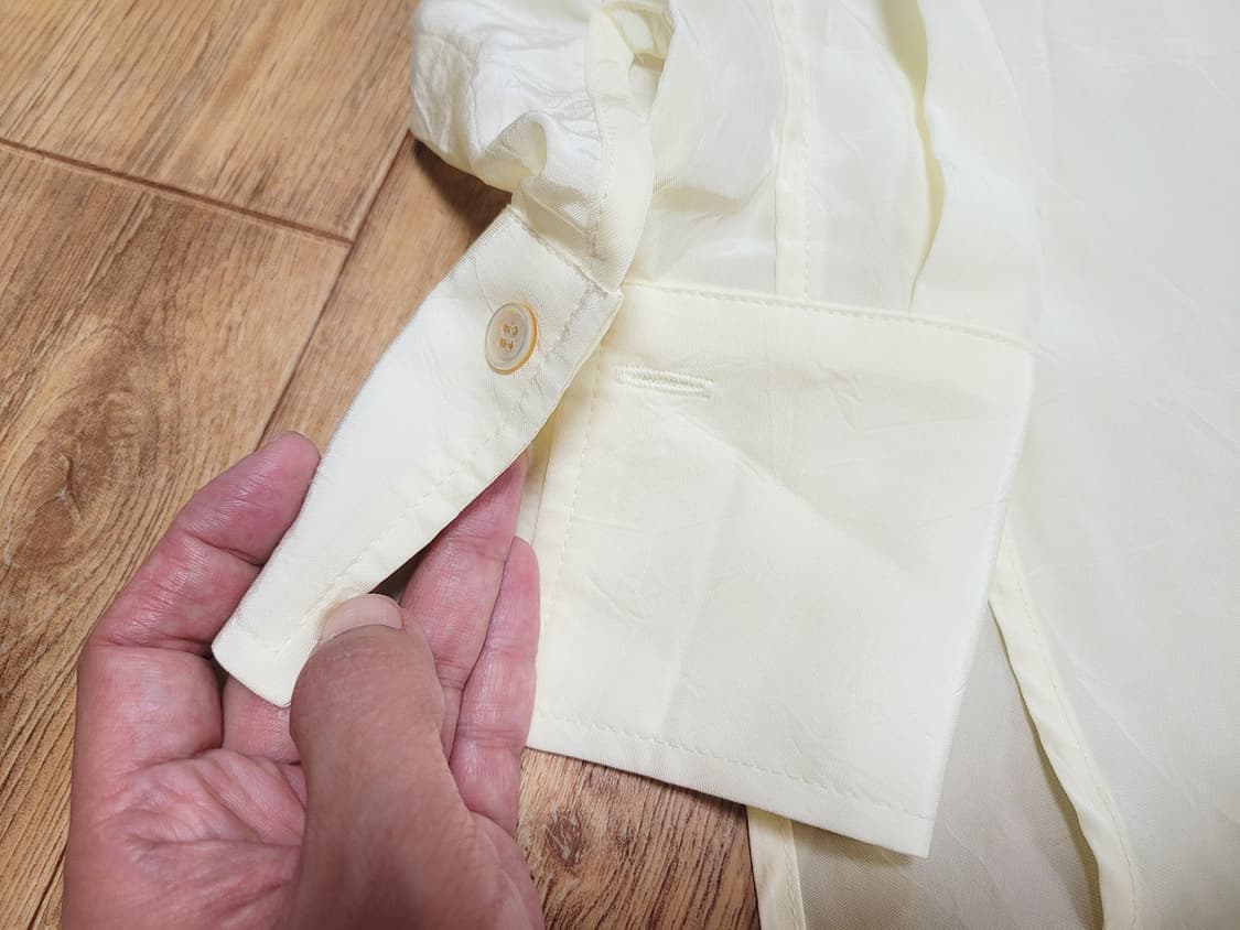 더베이지스(THE BEIGES) 레스베이지스 루비셔츠 프리사이즈 새상품 상품이미지4