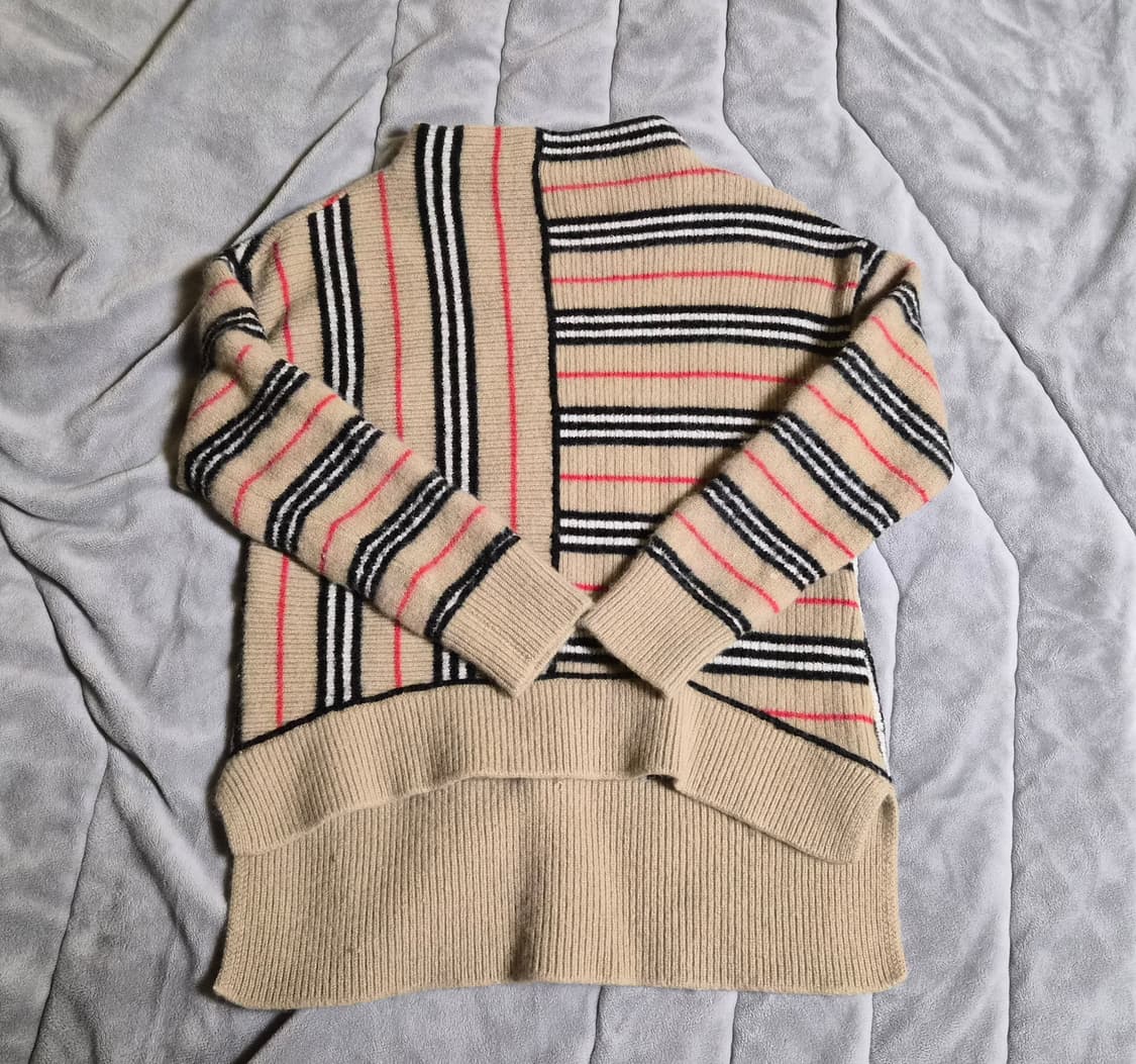 유아용 버버리 패턴 니트 상품이미지1